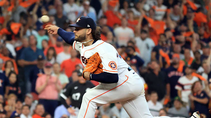 Lance McCullers Jr. dejó récord de 13-5 en la ronda regular